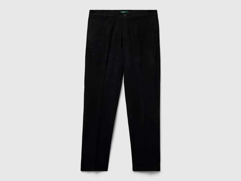 Verkürzte Chinos aus Stretch-Baumwolle
