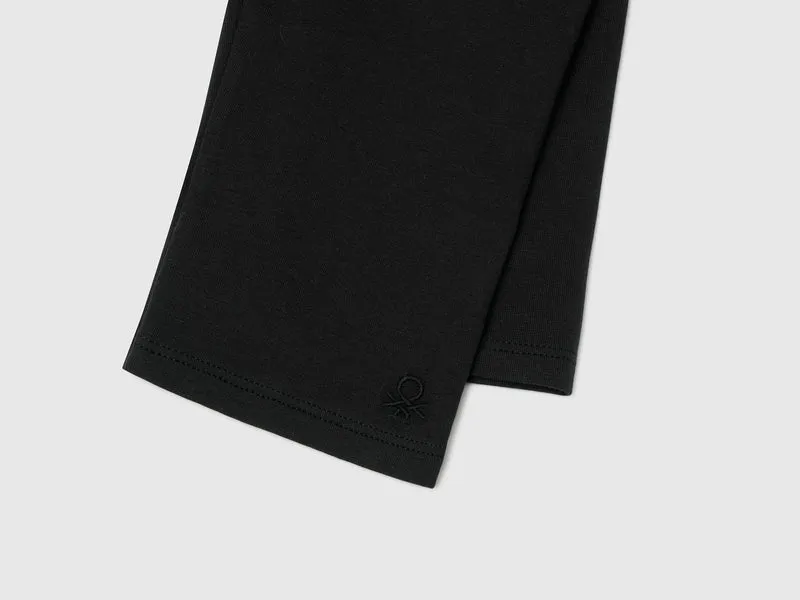 Knielange Leggings aus Stretch-Baumwolle