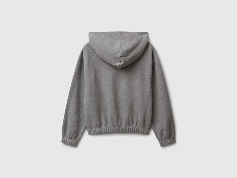 Warmes Sweatshirt mit Lurex-Stickerei