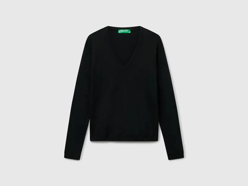 Pullover mit V-Ausschnitt aus reiner Baumwolle