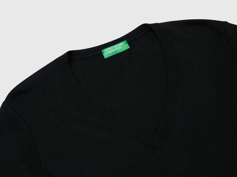 Pullover mit V-Ausschnitt aus reiner Baumwolle