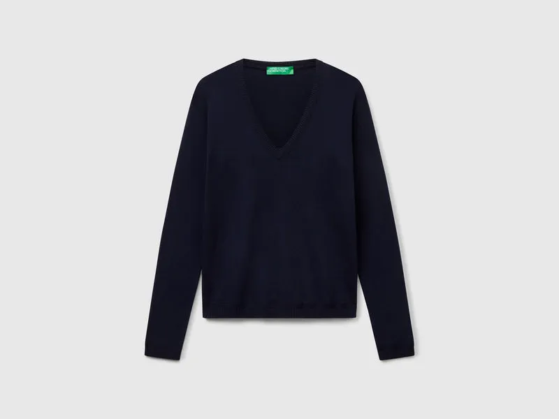 Pullover mit V-Ausschnitt aus reiner Baumwolle