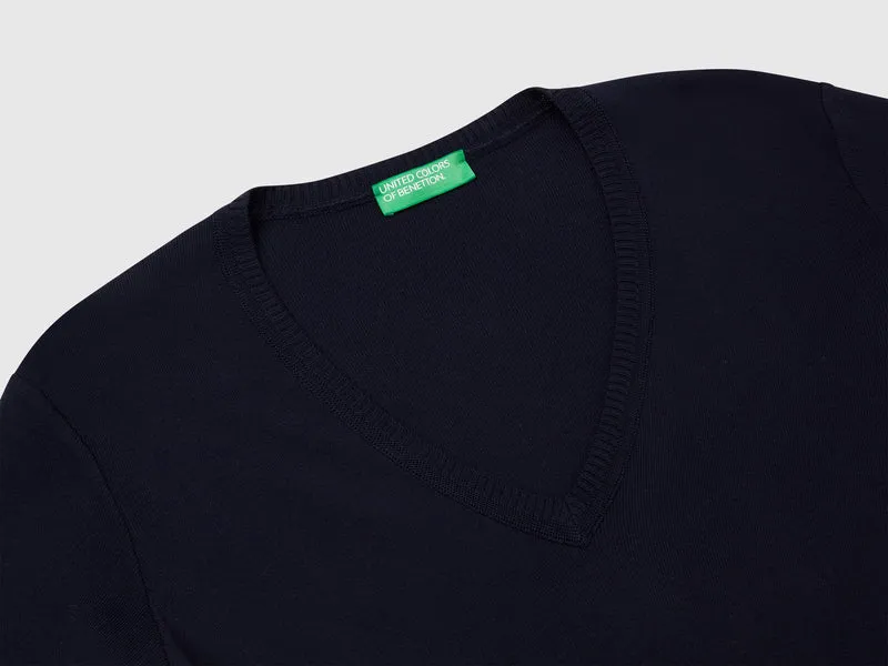 Pullover mit V-Ausschnitt aus reiner Baumwolle