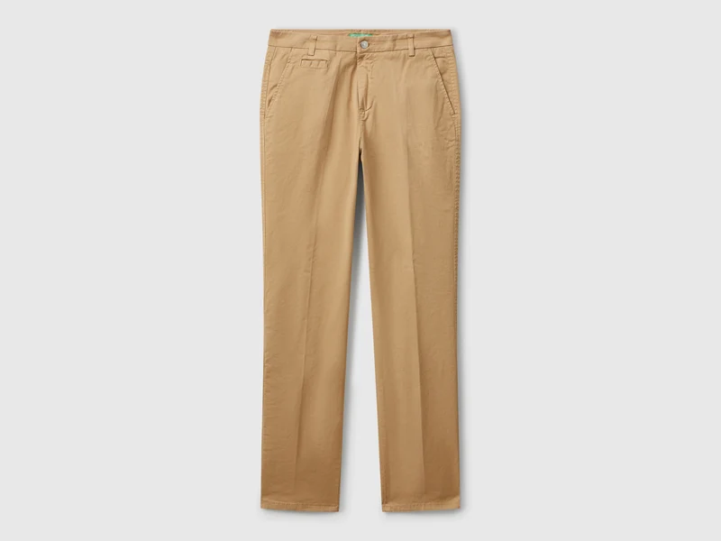 Slim Fit Chinohose aus camelfarbener Baumwolle