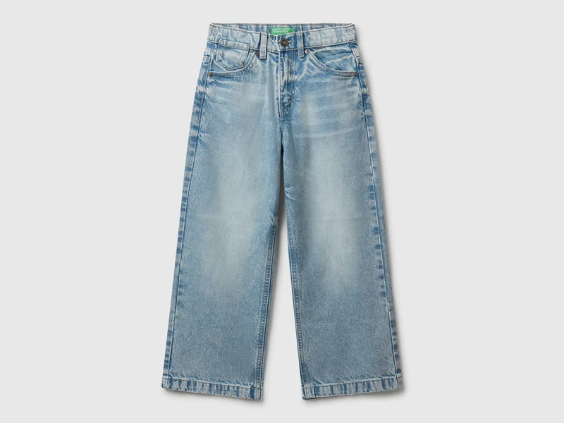 Locker sitzende Jeans
