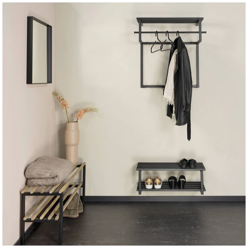 Wandgarderobe RIZZOLI BLACK EDITION mit Hutablage von Spinder Design