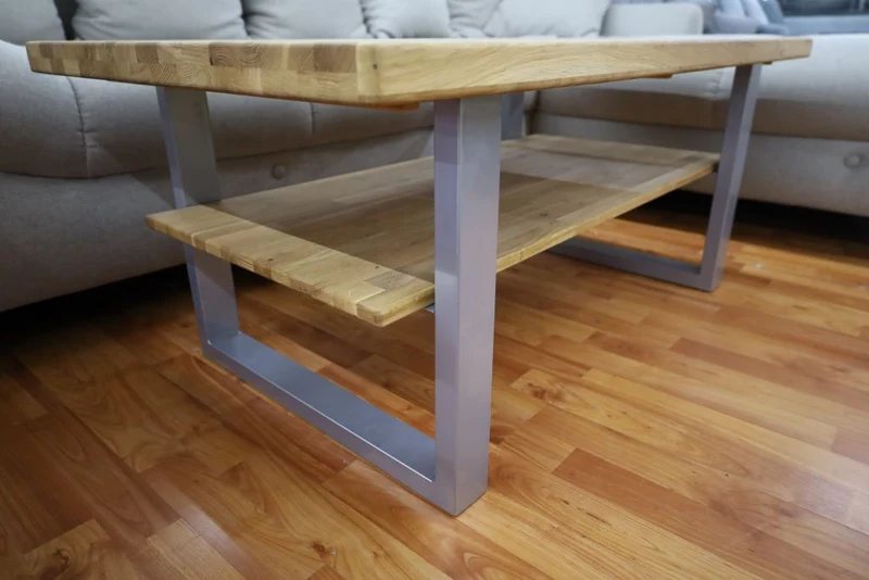 Couchtisch + Massivholz Eiche + NEU auf Lager + Ablage