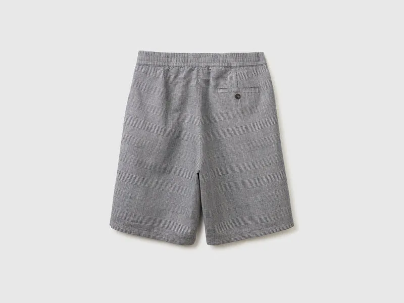 Bermudashorts in regulärer Passform aus Leinenmischung