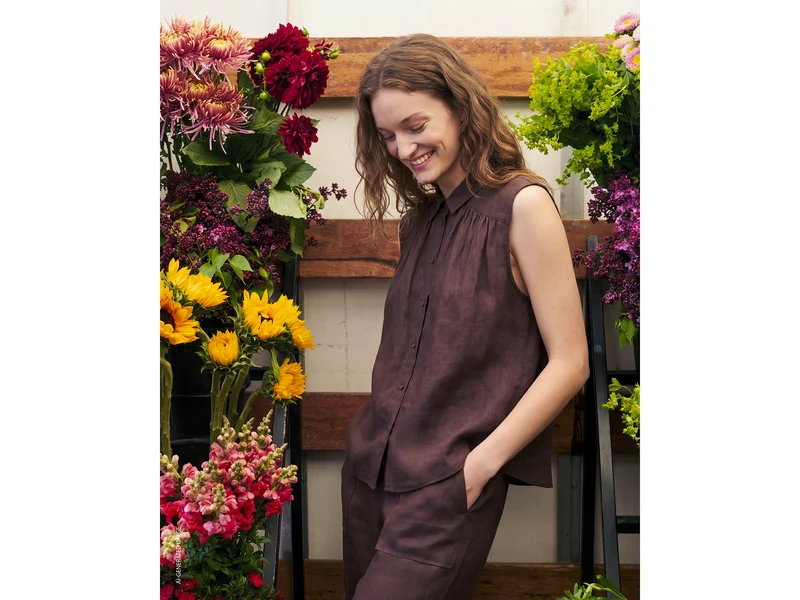 Ärmellose Bluse aus 100 % Leinen