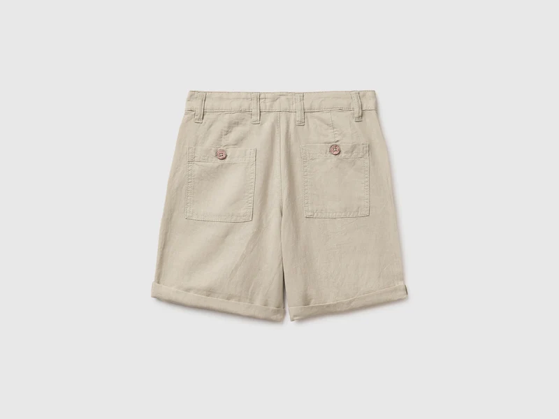Shorts aus Leinenmischgewebe