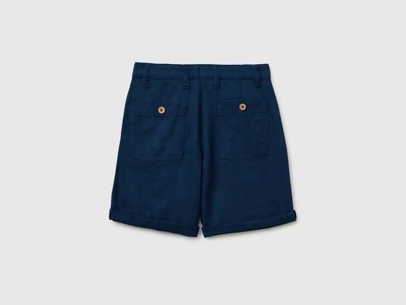Shorts aus Leinenmischgewebe