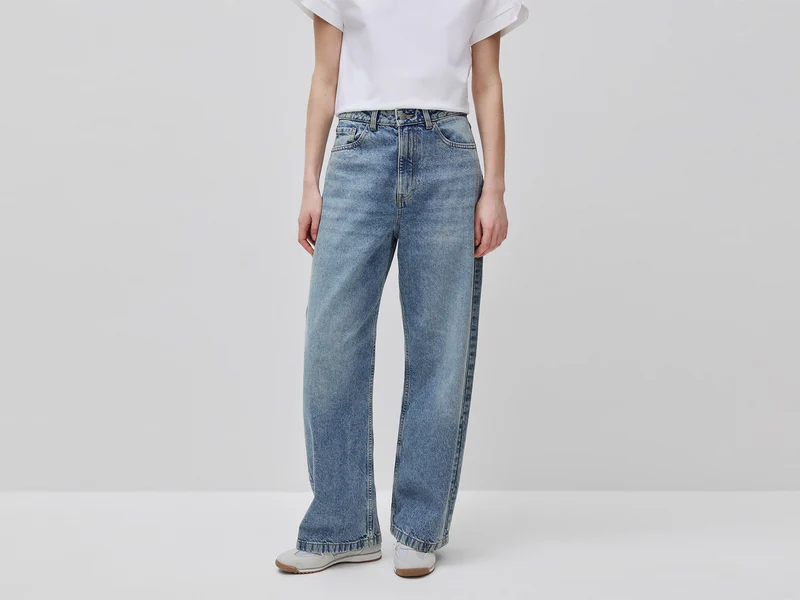 Jeans mit lockerer Passform