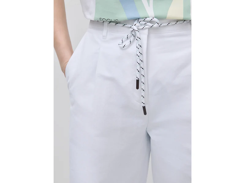 Hose mit Kordelzug