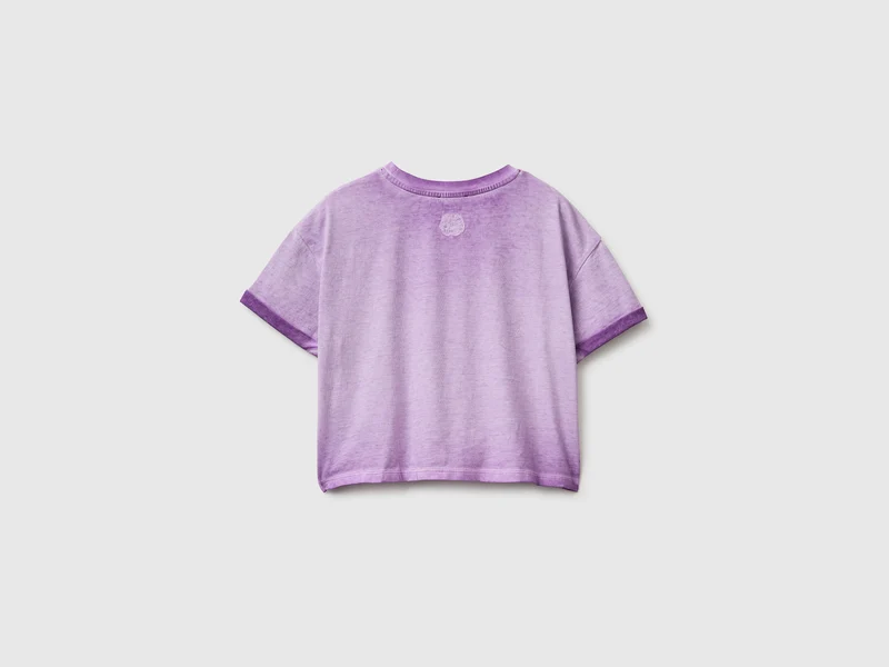 T-Shirt mit Aufdruck und Knoten