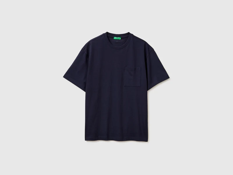 T-Shirt mit Tasche