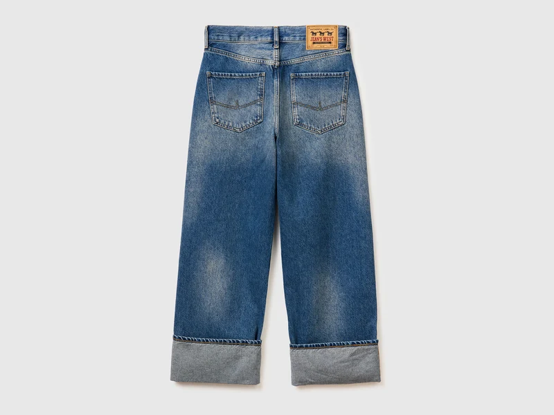 Vintage-Waschung, verkürzte Jeans mit umgeschlagenem Saum