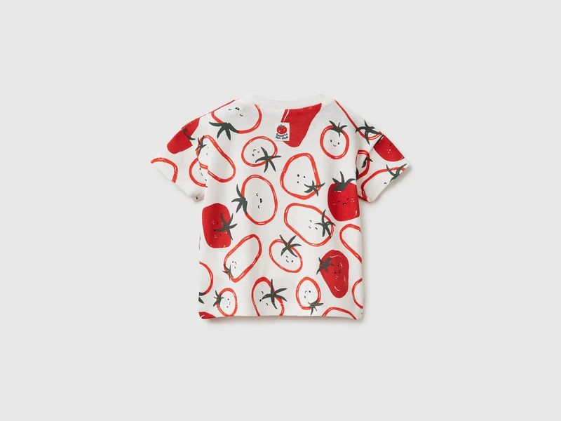 Kastenförmig geschnittenes bedrucktes T-Shirt