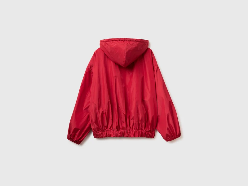 Weiche Jacke mit Kapuze