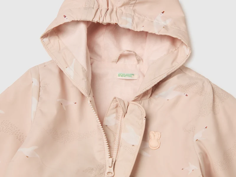 Gemusterte Jacke mit Kapuze