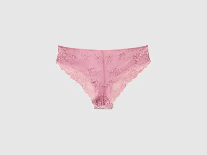Brasilianisches Stretch-Material mit Spitze