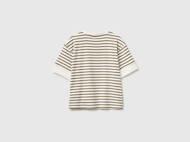 Gestreiftes Kurzarm-T-Shirt